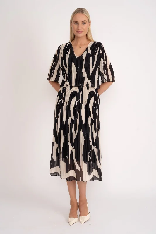Savings Spectacular Black Printed Michaela Midi Dress