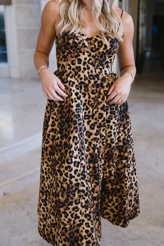 Must-Have Deals Tatiana Midi Dress - Leopard