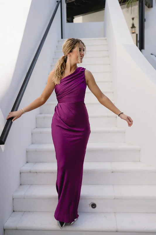 Weekend Deal Delilah Maxi Dress - Berry