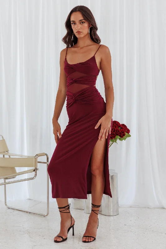 Major Savings Love Life Twist Bodice Dress Burgundy