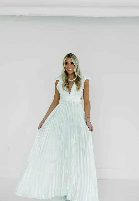 Loyalty Reward Donna Maxi Dress - White