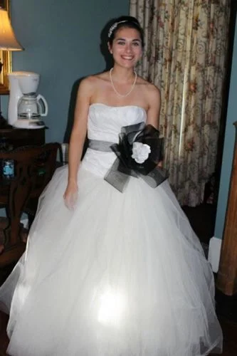 Deal of the Day Vera Wang VW351007
