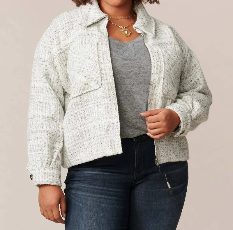 Deep Discounts Curvy Crop Shacket In Granite