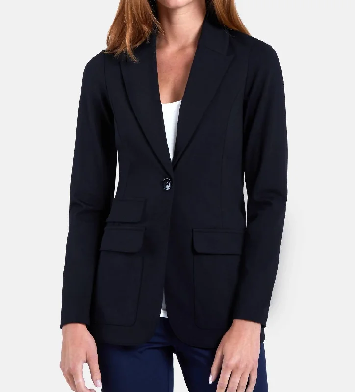Discount Extravaganza Hailey Blazer In Black