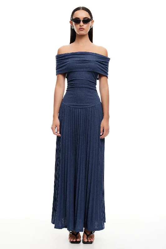 Exclusive Savings LIONESS Field Of Dreams Maxi Navy