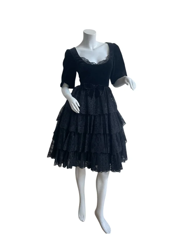 Limited Stock Roland Klein velvet and lace dress 12/14