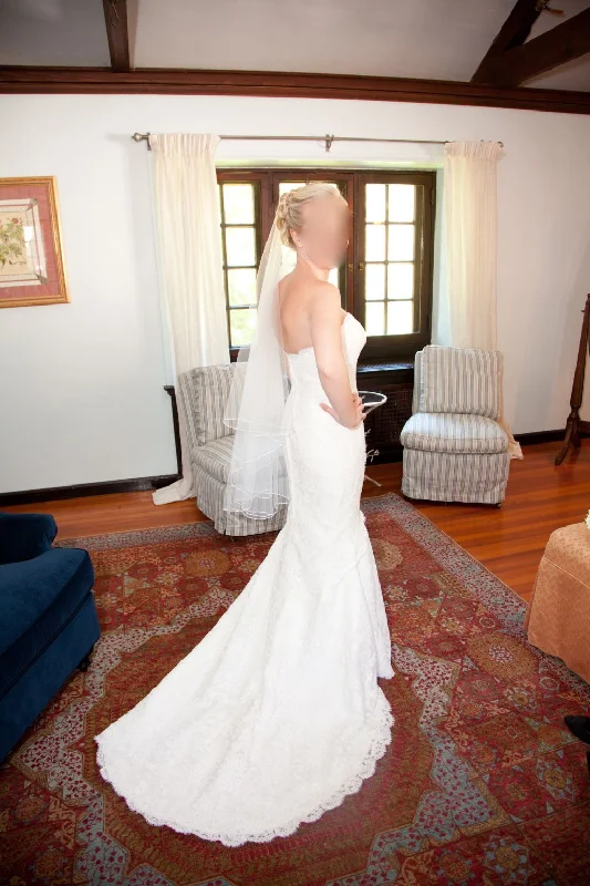 Deal Dash Other Strapless Lace Mermaid gorgeous gown!