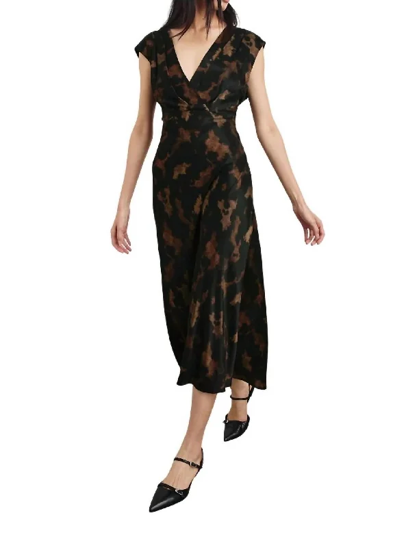 YEAR-End Clearance Odella Dress In Diffused Sandstone