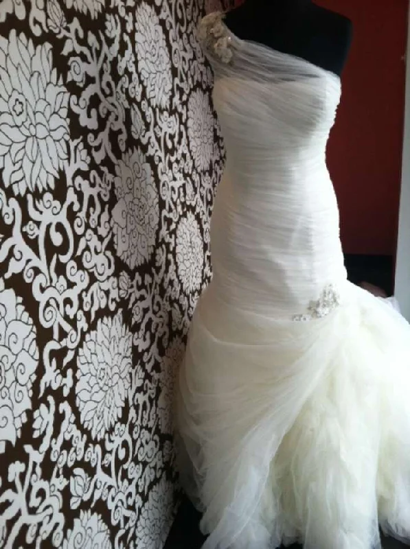Today Only Enzoani Enzoani Hadara Size 10