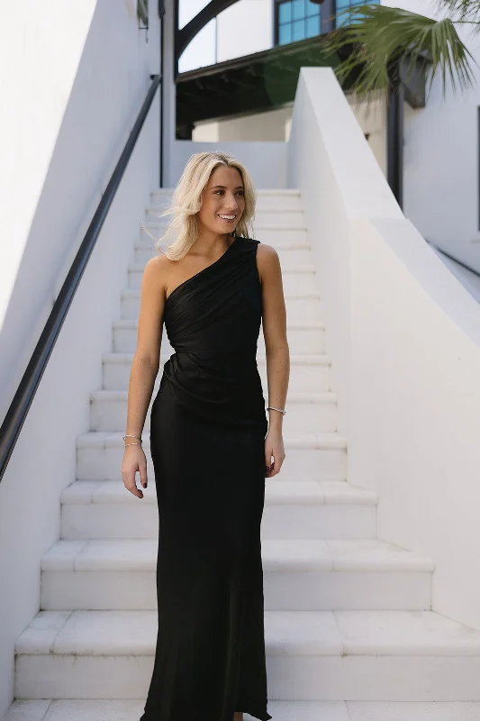 The Best Prices Delilah Maxi Dress - Black
