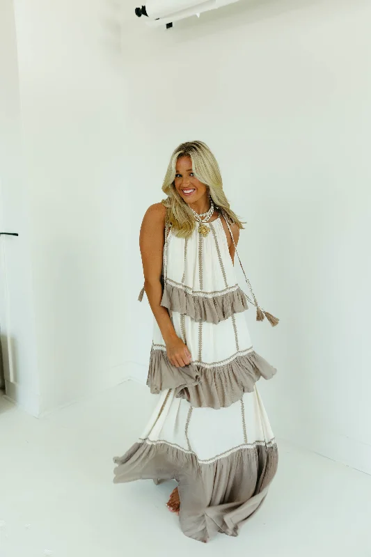 Limited Time April Maxi Dress - Ivory/Taupe