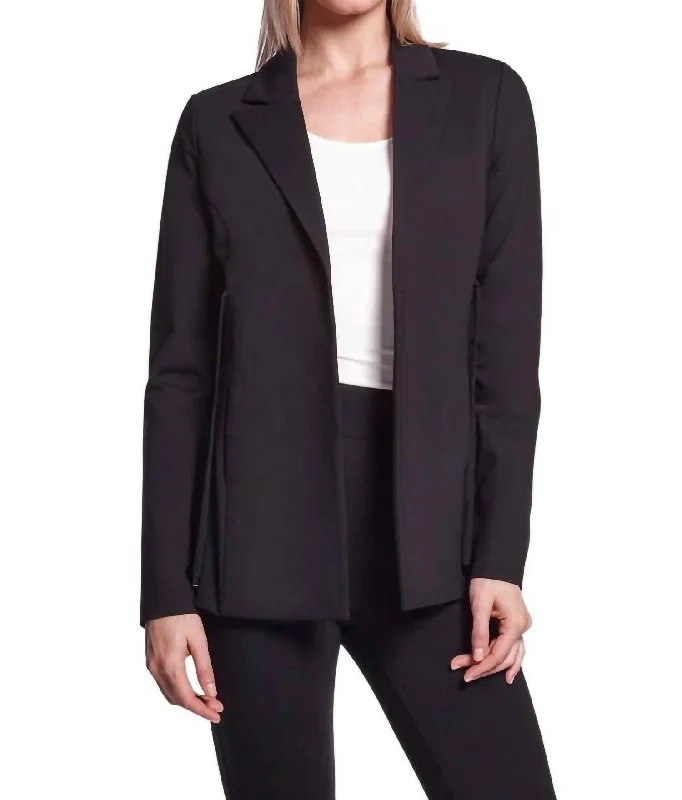 Act Now Extreme Blazer In Black