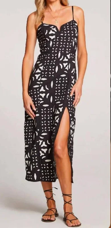 Exclusive Savings Dottie Midi Dress In Black Geometric