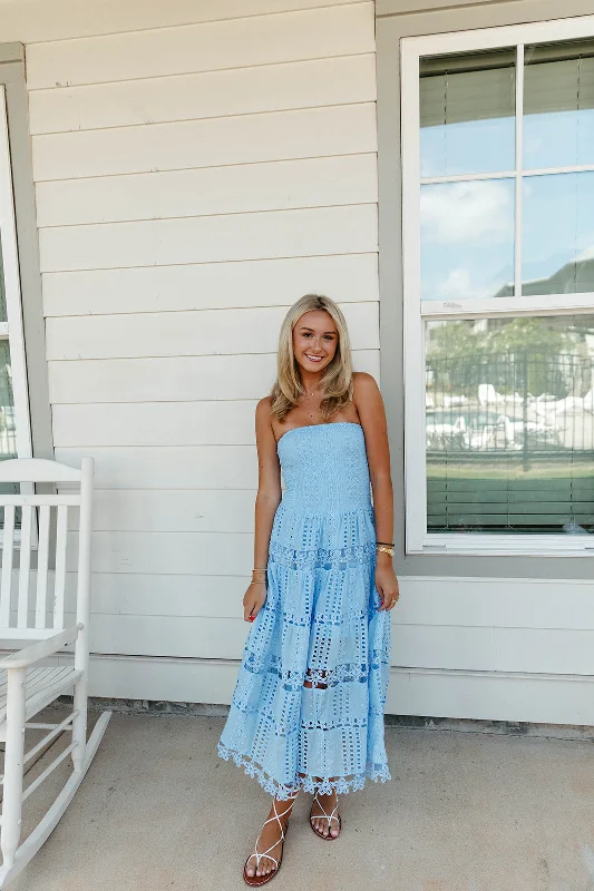 Massive Deals Teagan Midi Dress - Chambray
