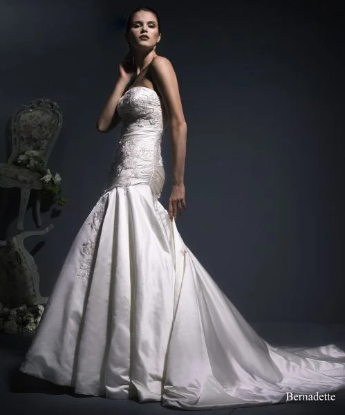 Super Sale Enzoani Bernadette
