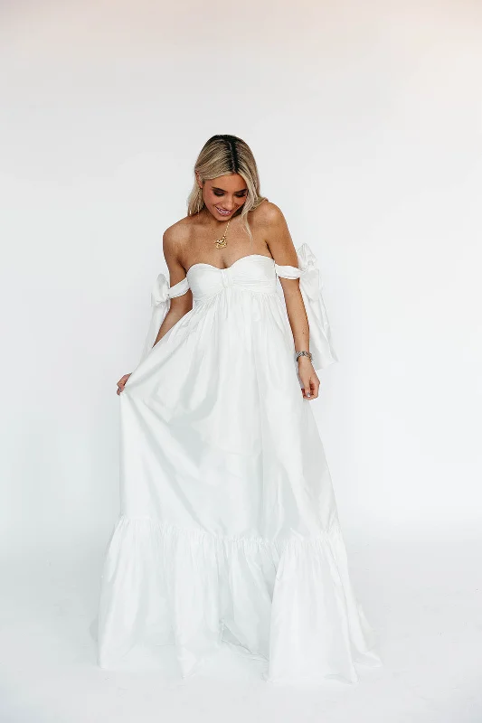 Exclusive Online Offer The Emma Maxi Dress - White